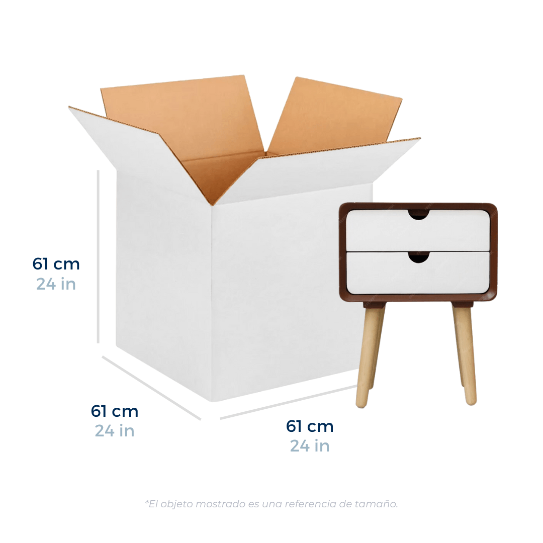 Cajas de Cartón Regulares Blancas 61 x 61 x 61 cm. Con un mueble pequeño a un lado con referencia de tamaño. Para Paquetes.